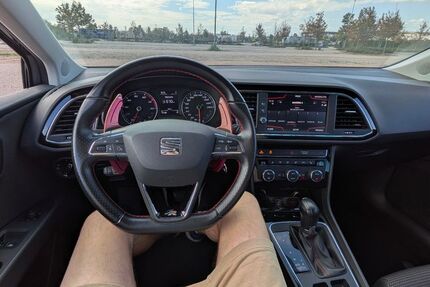 Seat Leon 74.500 km 15.399 &euro; Neutraubling 93073