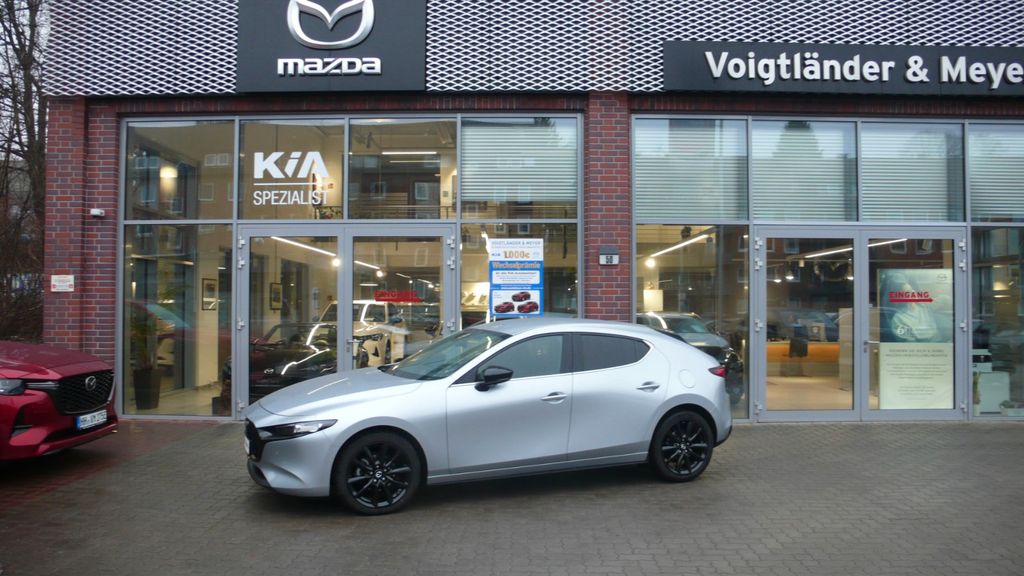 Mazda 3 40.654 km 21.985 &euro; Hamburg 22049