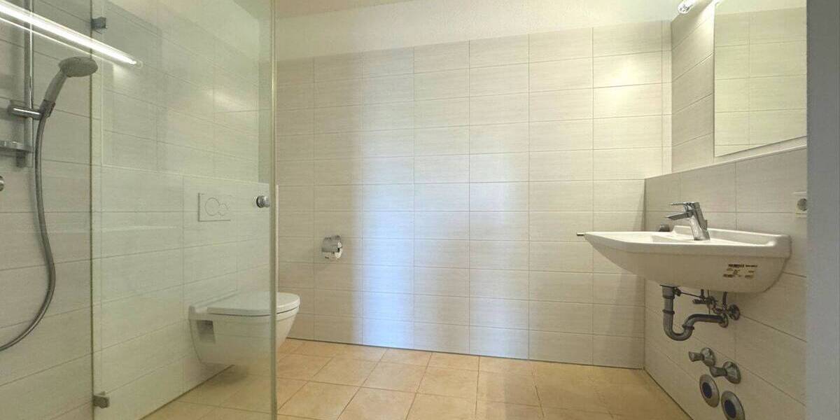 Etagenwohnung Villingen-Schwenningen Schwenningen - 2 Zimmer, 59 m&sup2;, 238.600&euro; | Angebot:26376974