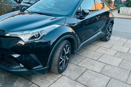 Toyota C-HR 122.000 km 13.000 &euro; Bielefeld 33647