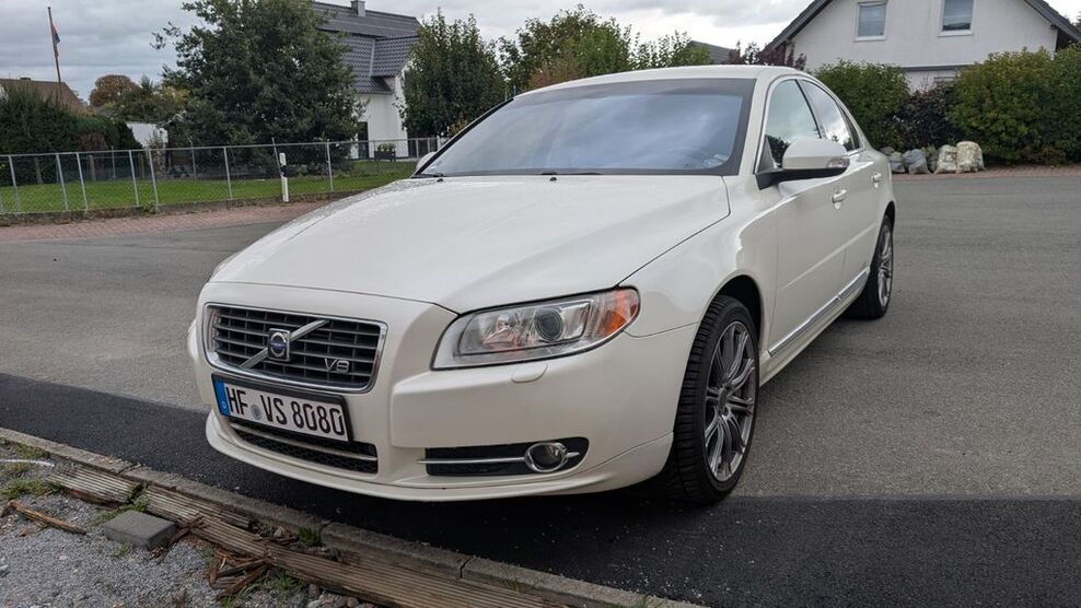 Volvo S80 233.000 km 10.900 € Kirchlengern 32278