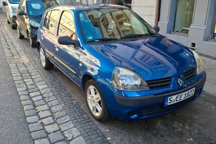 Renault Clio 145.000 km 2.000 &euro; Stuttgart 70376