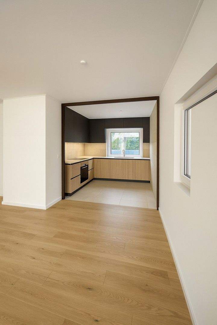 Wohntraum in Nürnberg-Süd: Fix & Fertig Kernsaniert - 2 separate Wohneinheiten 5 zimmer