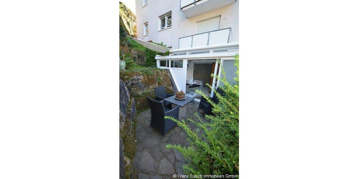 Etagenwohnung Goldbach - 2 Zimmer, 98 m&sup2;, 350.000&euro; | Angebot:25770253