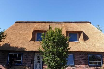 Schöne Reetdachkate in ruhiger Umgebung in Almdorf zu vermieten 3 zimmer