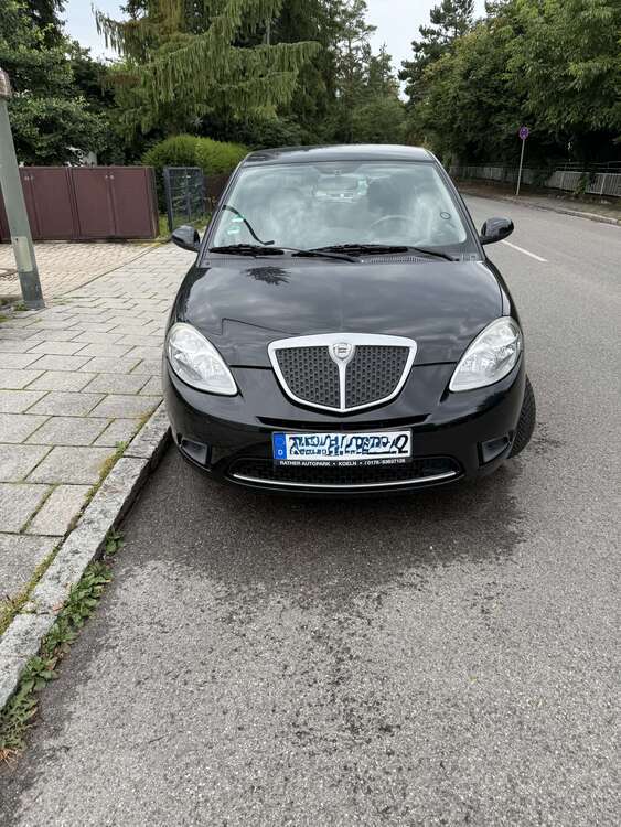 Ypsilon