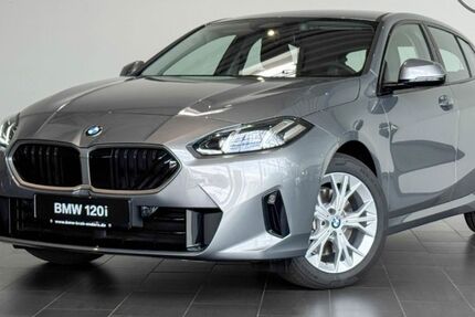 BMW 120 3.000 km 32.390 &euro; Fulda 36043