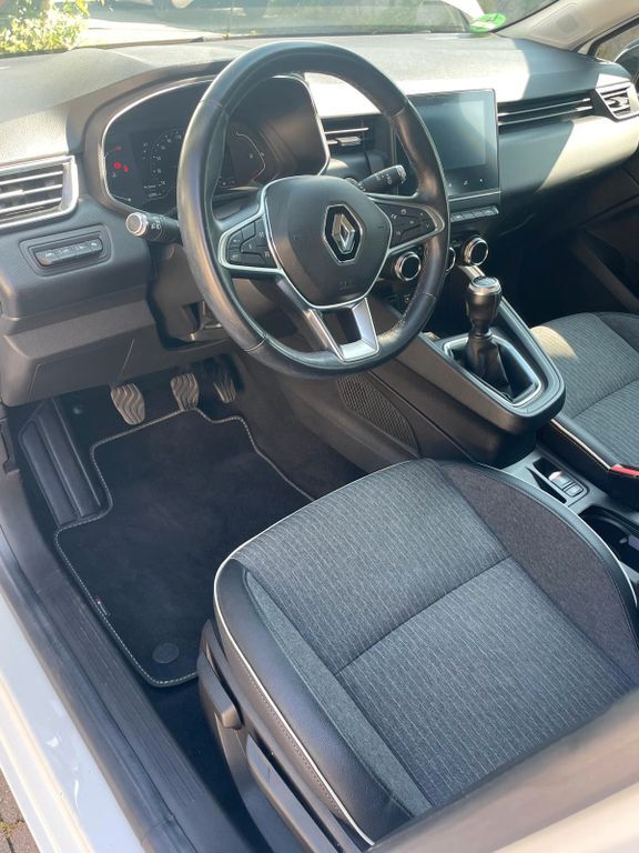 Clio