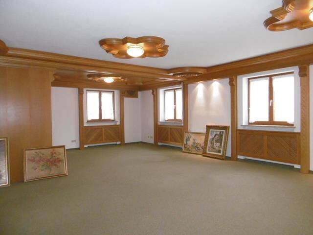 Gewerbeobjekt Kochel a. See Ried - 5 Zimmer, 285 m&sup2;, 2.000&euro; | Angebot:25745171