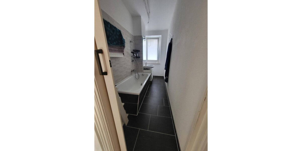 Etagenwohnung Greifswald Südstadt - 3 Zimmer, 60 m&sup2;, 665&euro; | Angebot:26388887
