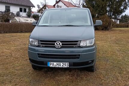 VW T5 Transporter 217.000 km 11.500 &euro; Tittling 94104