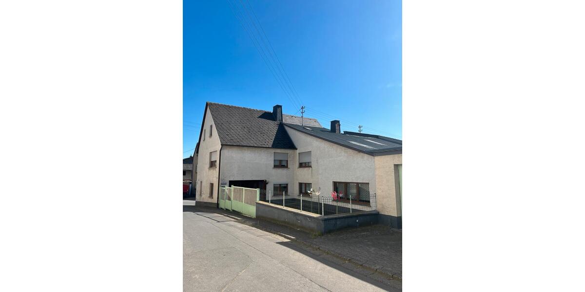 Einfamilienhaus Polch - 7 Zimmer, 173 m&sup2;, 259.000&euro; | Angebot:26564294