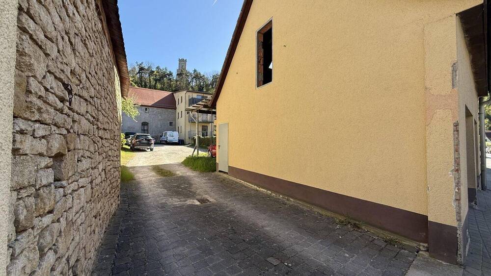 Mehrfamilienhaus, Wohnhaus Eckartsberga - 1 Zimmer, 319 m&sup2;, 169.000&euro; | Angebot:26696950