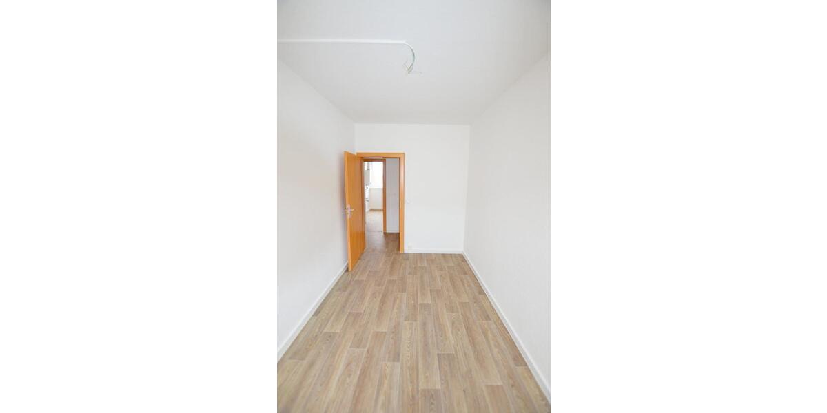 Etagenwohnung Sangerhausen - 4 Zimmer, 72 m&sup2;, 446&euro; | Angebot:26381074