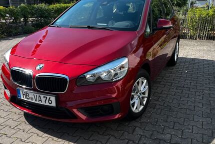 BMW 216 Active Tourer 118.000 km 9.400 &euro; Bremen 28777