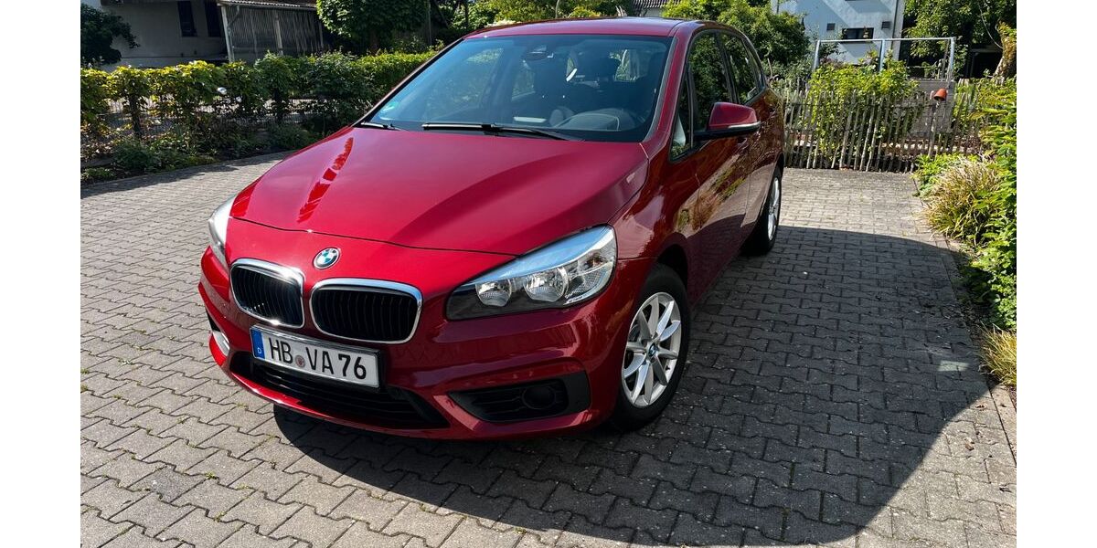 BMW 216 Active Tourer 118.000 km 9.400 &euro; Bremen 28777
