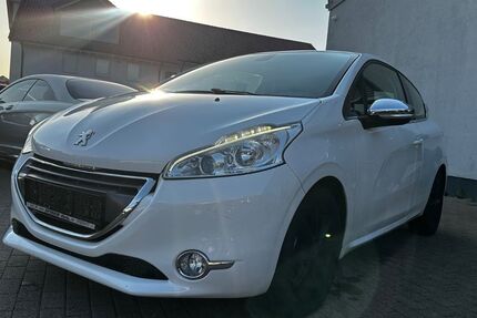 Peugeot 208 87.733 km 6.900 &euro; Schopfheim 79650