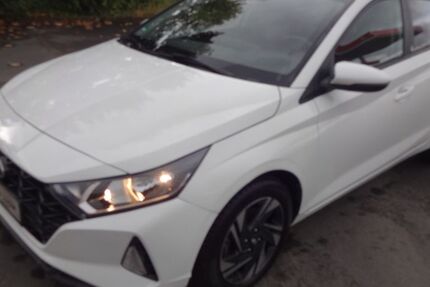 Hyundai i20 54.000 km 12.700 € Zülpich 53909