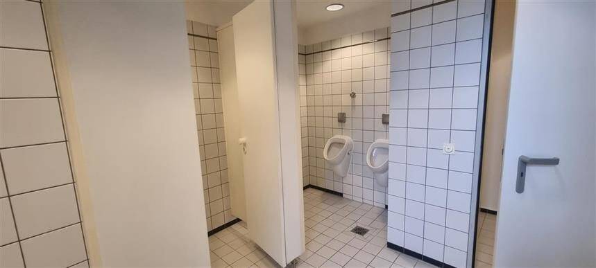 Gewerbeobjekt Strasburg - 9 Zimmer, 295.000&euro; | Angebot:26858916