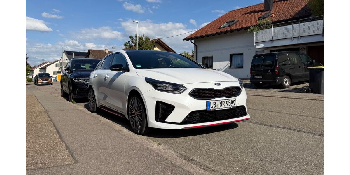 Kia pro ceed / ProCeed 106.000 km 19.100 &euro; Murr 71711