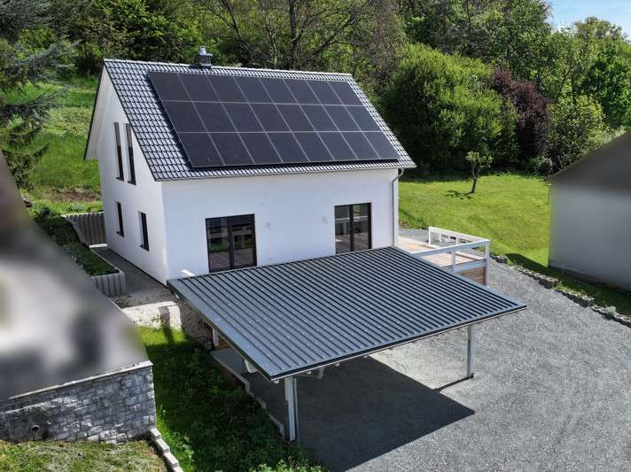 Haus zum Kaufen in Coburg 750.000 € 137.98 m²