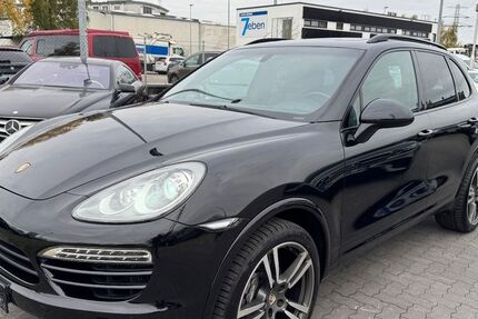 Porsche Cayenne 142.000 km 17.400 &euro; Hamburg 22525