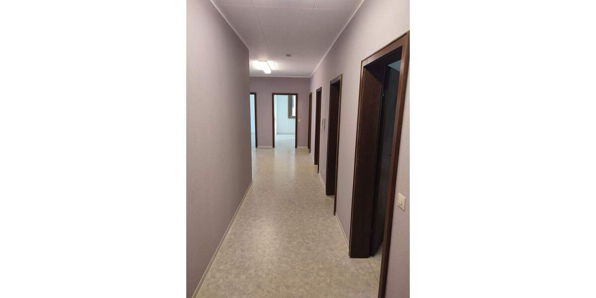 Etagenwohnung Bad Wildbad - 3 Zimmer, 104 m&sup2;, 175.000&euro; | Angebot:25097163