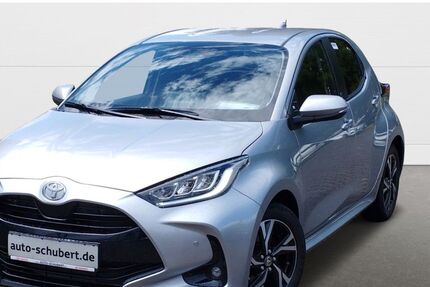 Toyota Yaris 7.300 km 23.780 &euro; Kassel 34125