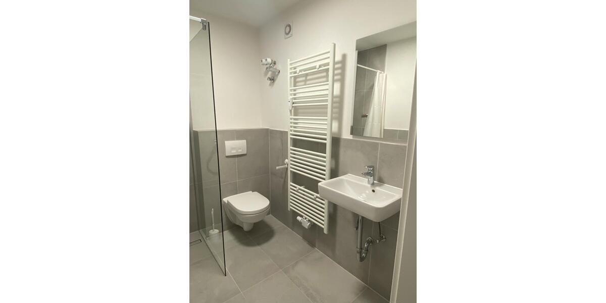 Etagenwohnung Ludwigshafen am Rhein Parkinsel - 1 Zimmer, 27 m&sup2;, 570&euro; | Angebot:26012724