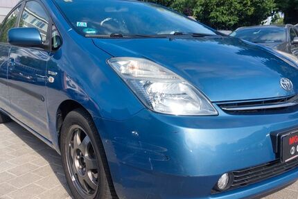 Toyota Prius 233.836 km 3.999 &euro; Fellbach 70736