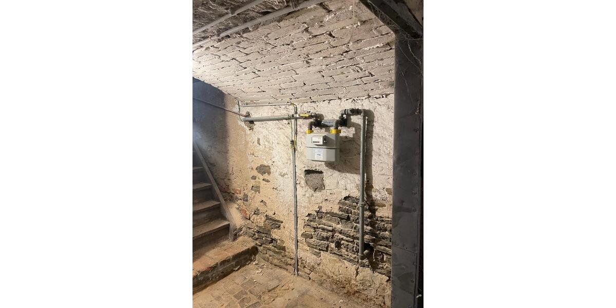 Mehrfamilienhaus, Wohnhaus Staßfurt - 13 Zimmer, 340 m&sup2;, 195.000&euro; | Angebot:27273686
