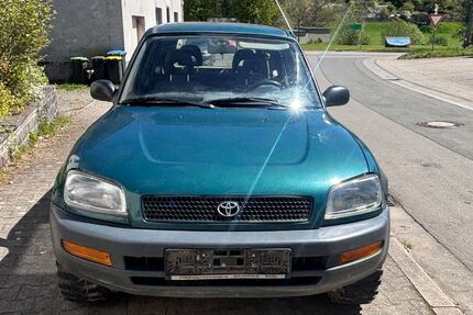 Toyota RAV 4 152.000 km 3.500 &euro; Nohfelden O.t. Wolfersweiler 66625