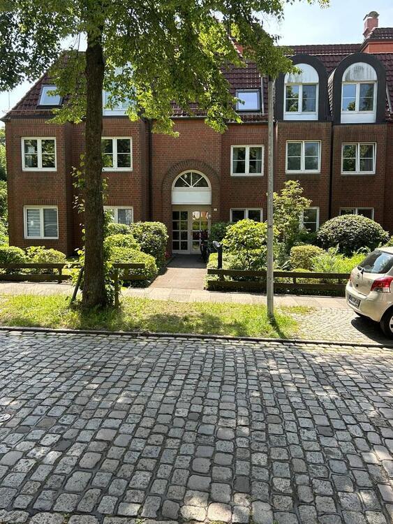 Renovierte 3 Zimmerwohnung mit Wesersicht im Herzen von Vegesack