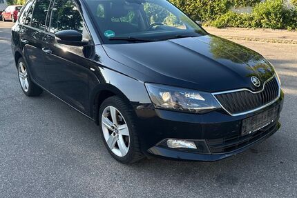 Skoda Fabia 247.000 km 6.700 € Möglingen/Ludwigsburg 71696
