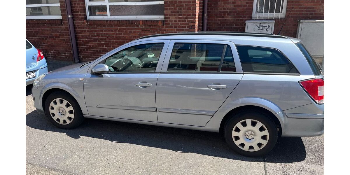 Opel Astra 176.000 km 2.999 &euro; Hanau 63450