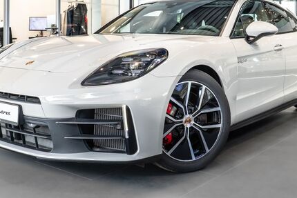 Porsche Panamera 8.900 km 139.800 € Leipzig 04356
