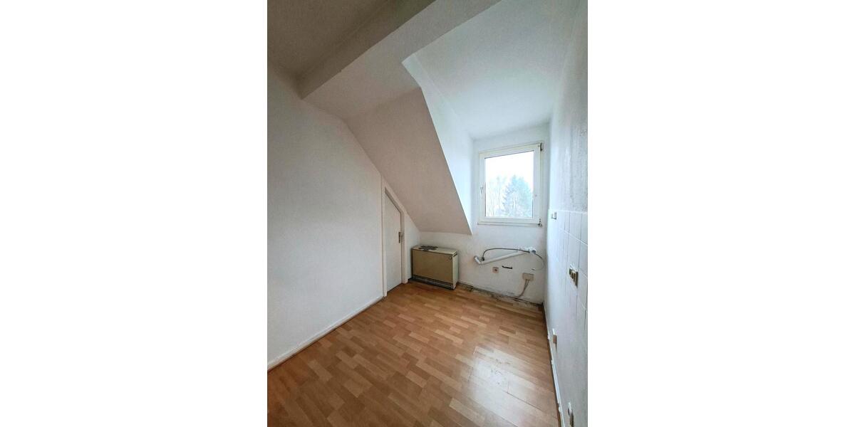 Dachgeschoßwohnung Heiligenhaus - 2 Zimmer, 52 m&sup2;, 670&euro; | Angebot:24662304