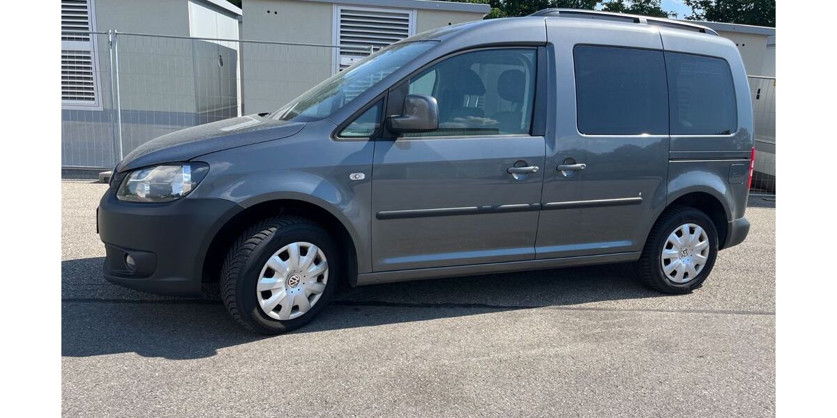 VW Caddy 331.825 km 3.290 &euro; Göppingen 73037