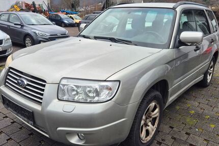 Subaru Forester 272.000 km 1.790 &euro; Boppard/Bad Salzig 56154