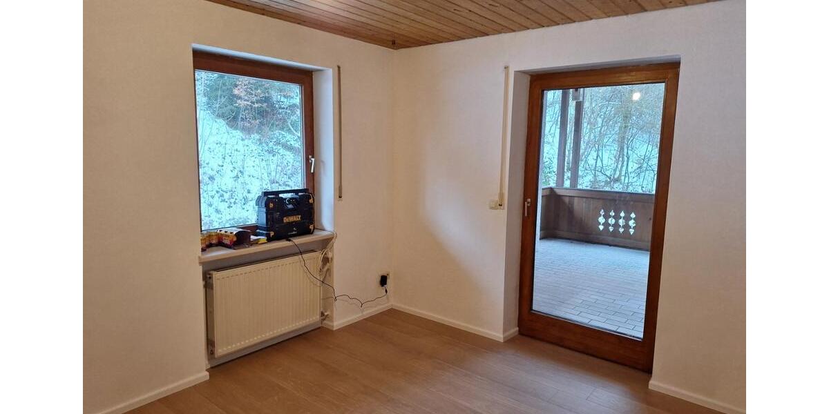 Einfamilienhaus Aicha vorm Wald - 5 Zimmer, 150 m&sup2;, 1.100&euro; | Angebot:24567685