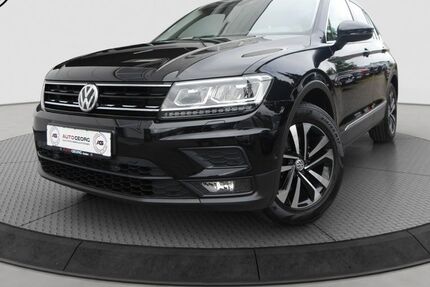 VW Tiguan 93.000 km 23.980 € Wiesbaden 65205