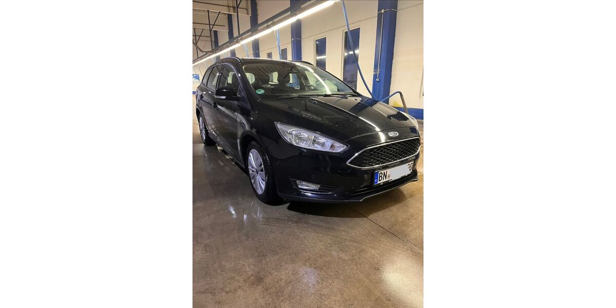 Ford Focus 118.000 km 8.699 &euro; Kreuzau 52372