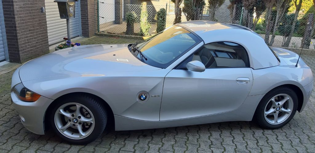 BMW Z4 98.700 km 12.500 &euro; Köln 50769