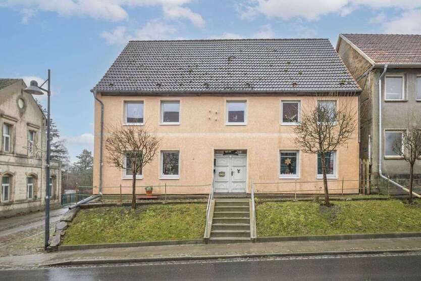 Haus zum Kaufen in Richtenberg 190.000 € 186.06 m²