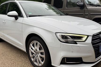 Audi A3 42.000 km 17.300 &euro; Grünwald 82031