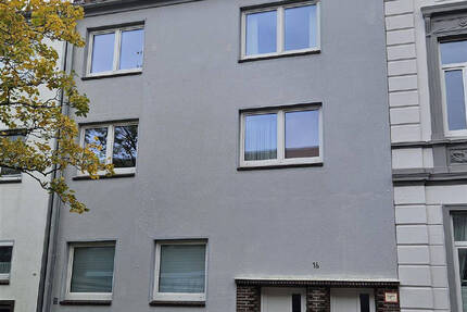 TT bietet an: WG-Zimmer für Studenten und Marinesoldaten in Wassernähe! 1 zimmer