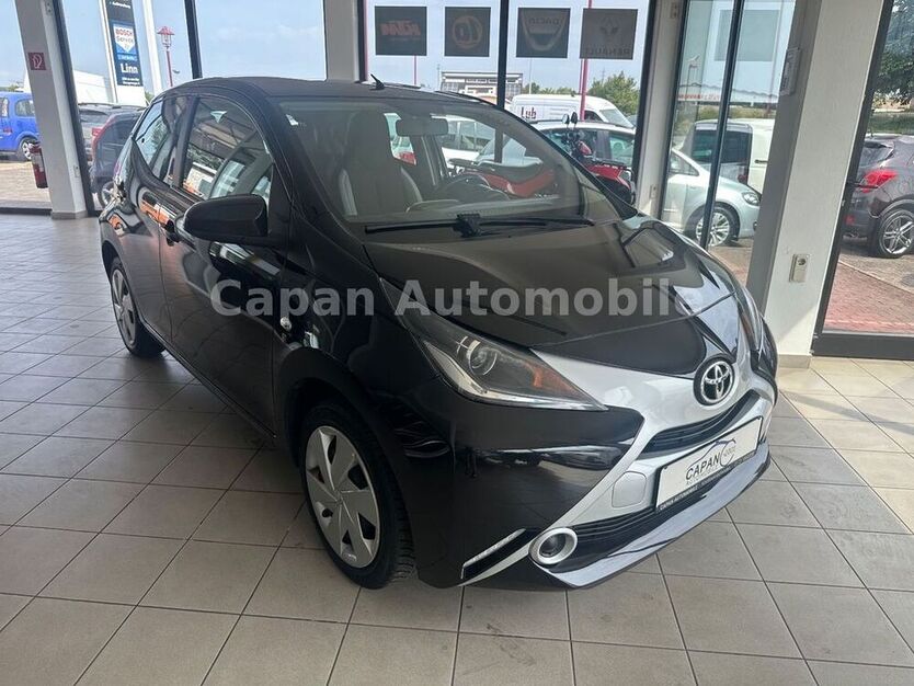 Aygo (X)