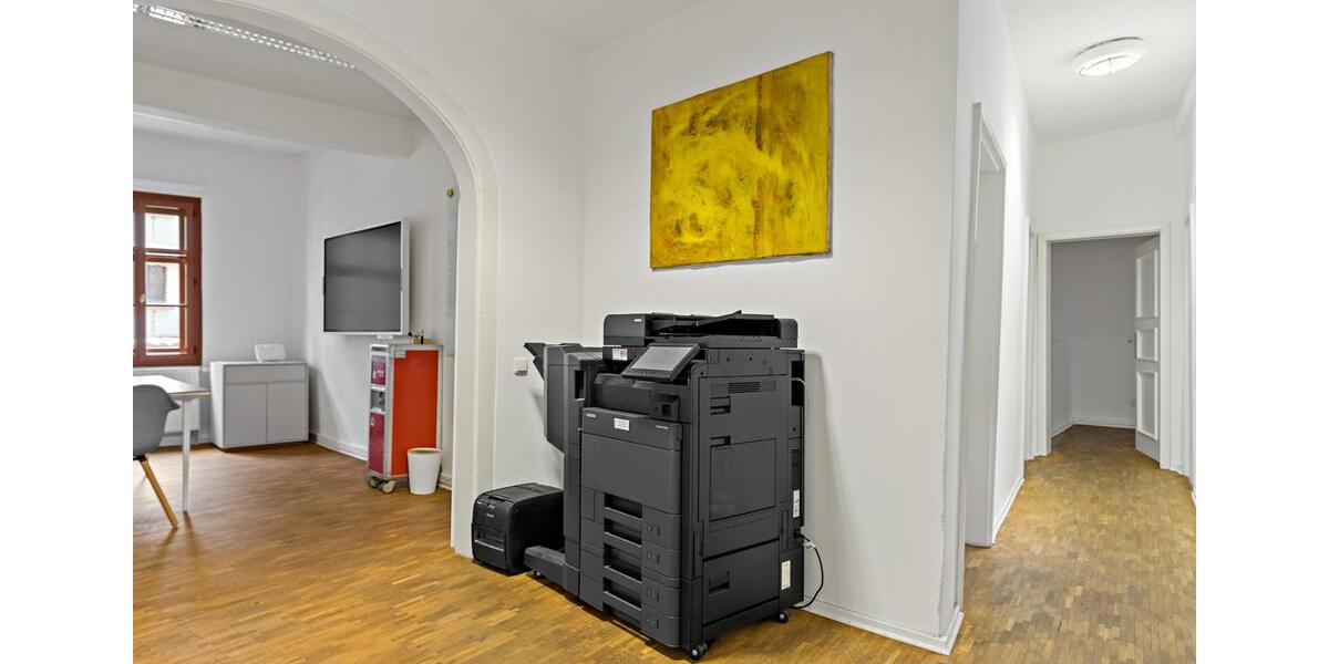 Gewerbeobjekt Halle (Saale) - 1.200&euro; | Angebot:25042077