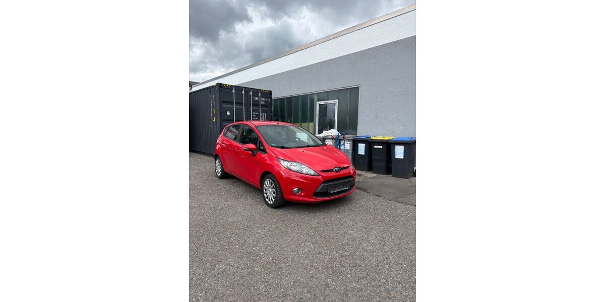 Ford Fiesta 181.055 km 2.799 &euro; Backnang 71522