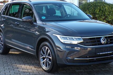 VW Tiguan 92.447 km 22.990 &euro; Gelenau 09423